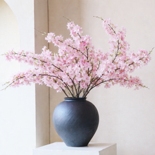 Laden Sie das Bild in den Galerie-Viewer, VICKY YAO - Artificial Pink Cherry Arrangement in White Black Vase H73cm