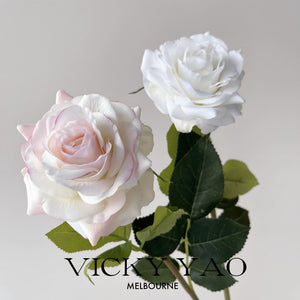 VICKY YAO FRAGRANCE - Real Touch Champagne 12 Alice Roses Floral Art & Luxury Fragrance 50ml