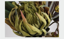 Laden Sie das Bild in den Galerie-Viewer, VICKY YAO - Large Custom Artificial Rare Flowers Bouquet – Wabi-Sabi Aesthetic Faux Floral Arrangement for Unique Home Decor Without Vase