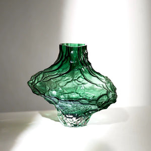 VICKY YAO - Verdant Elegance Premium Faux Floral Arrangement in Sculpted Emerald Vase