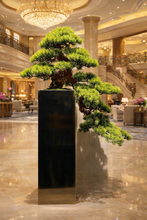 Laden Sie das Bild in den Galerie-Viewer, VICKY YAO Faux Bonsai - Exclusive Design Metal Base Luxury Artificial Bonsai Art Work