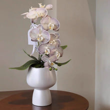 画像をギャラリービューアに読み込む, VICKY YAO- Elegant Purple Lilac Artificial Orchid in Modern White Vase Real Touch Faux Phalaenopsis Arrangement Home Decor Centerpiece
