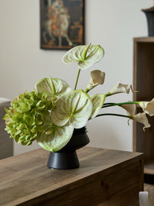 VICKY YAO Faux Floral – Natural Touch Modern Artificial Arrangement with Anthurium, Calla Lily & Hydrangea | Elegant Green Decor for Home & Office