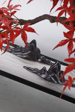 Laden Sie das Bild in den Galerie-Viewer, VICKY YAO - Artificial Japanese Maple Bonsai Tree Red Maple Decorative Sculpture for Modern Interior Design