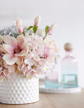 画像をギャラリービューアに読み込む, VICKY YAO Faux Floral - Exclusive Design Artificial Hydrangea Magnolia Pink Floral Arrangement