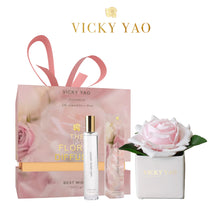 Load image into Gallery viewer, VICKY YAO FRAGRANCE - Best Selling Natural Touch Super Large 12cm Baby Pink Damask Rose &amp; Luxury Fragrance Gift Box 50ml