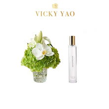Load image into Gallery viewer, VICKY YAO FRAGRANCE - Natural Touch Fresh Hydrangea Green Hydrangea &amp; Luxury Fragrance Gift Box 50ml