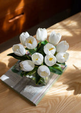 Laden Sie das Bild in den Galerie-Viewer, VICKY YAO FRAGRANCE - Exclusive Design Natural Touch Faux Tulips Arrangement &amp; Luxury Fragrance 50ml