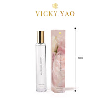 Load image into Gallery viewer, VICKY YAO FRAGRANCE - Natural Touch Damask Flamingo Pink Rose Floral Art &amp; Luxury Fragrance 50ml