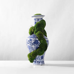 VICKY YAO Moss Art - Exclusive Design Chinese Porcelain Damaged Style Preserved Moss Art
