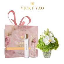 Laden Sie das Bild in den Galerie-Viewer, VICKY YAO FRAGRANCE - Natural Touch Fresh Hydrangea Green Hydrangea &amp; Luxury Fragrance Gift Box 50ml