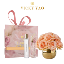 Laden Sie das Bild in den Galerie-Viewer, VICKY YAO FRAGRANCE - Natural Touch Orange 12 Alice Roses Golden Ceramic Pot &amp; Luxury Fragrance 50ml