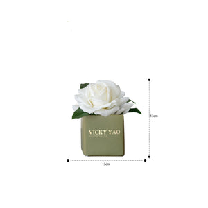 VICKY YAO x Kogan - Natural Touch Super Large 12cm Fuchsia Pearl White Damask Rose & Luxury Fragrance Gift Box 50ml