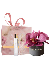 將圖片載入圖庫檢視器 VICKY YAO FRAGRANCE - Cute Natural Touch Fuchsia Faux Orchid Art &amp; Luxury Fragrance 50ml