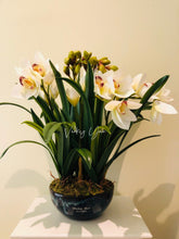 Laden Sie das Bild in den Galerie-Viewer, VICKY YAO Faux Floral - Exclusive Design Real Touch Artificial Cymbidium Orchid Flower Arrangement