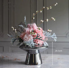 將圖片載入圖庫檢視器 Vicky Yao Faux Floral - Exclusive Design Artificial Pink Romantic Flower Arrangement