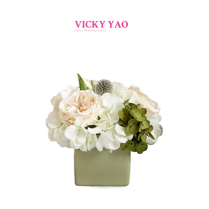 VICKY YAO FRAGRANCE - Love & Dream Series Forest Green Hydrangea Floral Art & Luxury Fragrance Gift Box