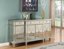 將圖片載入圖庫檢視器 Vicky Yao Luxury Furniture- Silver Mirrored Buffet - Vicky Yao Home Decor SEO