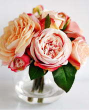將圖片載入圖庫檢視器 VICKY YAO Faux Floral - Real Touch Gorgeous Rose Flower Arrangement