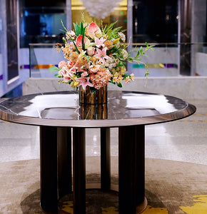 VICKY YAO Faux Floral - Exclusive Design Elegant Pink Artificial Flowers Arrangement