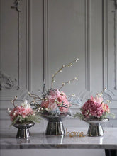 將圖片載入圖庫檢視器 Vicky Yao Faux Floral - Exclusive Design Artificial Pink Romantic Flower Arrangement