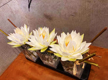 Laden Sie das Bild in den Galerie-Viewer, Vicky Yao Faux Floral - Exclusive Design Artificial Lotus/Water Lily Flower Arrangement