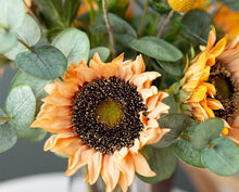 Laden Sie das Bild in den Galerie-Viewer, Vicky Yao Faux Floral - Exclusive Design Handmade Faux Sunflower Arrangement