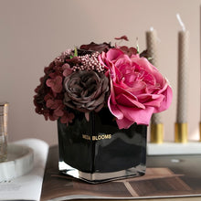 画像をギャラリービューアに読み込む, Vicky Yao Faux Floral - Real Touch Exclusive Design Artificial Black Roses Flower Arrangement