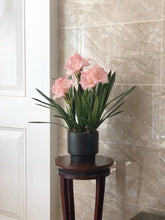 Load image into Gallery viewer, Vicky Yao Faux Floral - Exclusive Design Luxury Artificial Hippeastrum Flower Arrangement