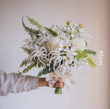 Laden Sie das Bild in den Galerie-Viewer, Vicky Yao Wedding Flower - Exclusive Design Pure White Artificial Wedding Bridal 3 Set Boutique
