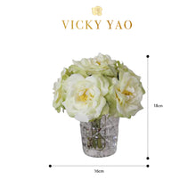 Laden Sie das Bild in den Galerie-Viewer, VICKY YAO FRAGRANCE - Love &amp; Dream Series Fresh Green &amp; Luxury Fragrance Gift Box 50ml
