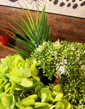 画像をギャラリービューアに読み込む, Vicky Yao Faux Floral - Exclusive Design Fresh Green Artificial Hydrangea Flower Arrangement