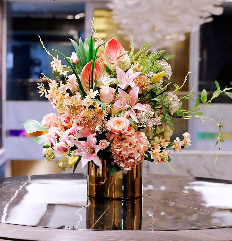 VICKY YAO Faux Floral - Exclusive Design Elegant Pink Artificial Flowers Arrangement