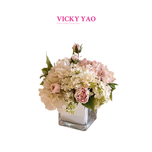 Vicky Yao FRAGRANCE - Natural Elegant Artificial Pink Hydrangea Floral Art & Luxury Fragrance 50ml