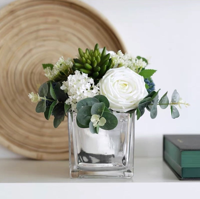 VICKY YAO Faux Floral - Exclusive Design Handmade Faux White Roses Arrangement